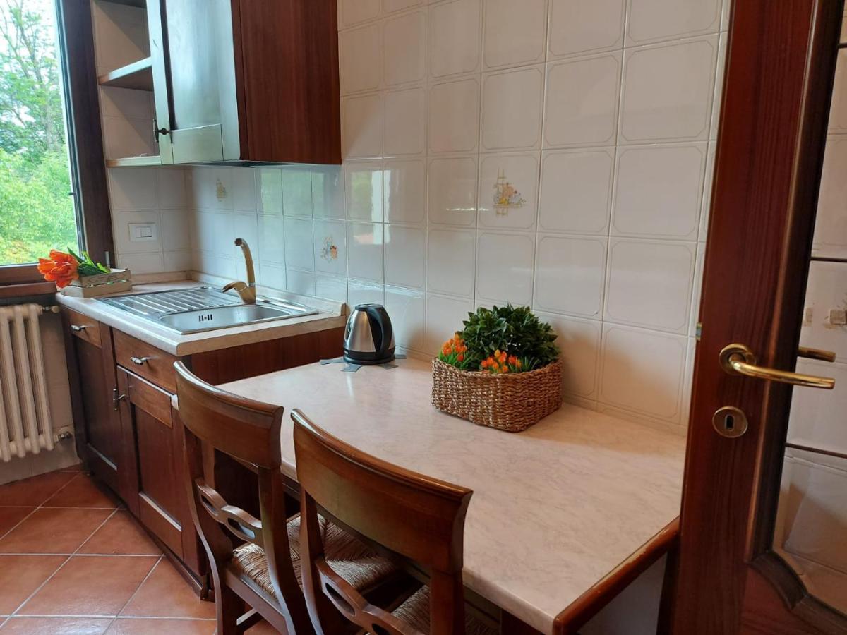 Bnbook Casa Dei Peschi - Lago Di Monate Cadrezzate Eksteriør bilde