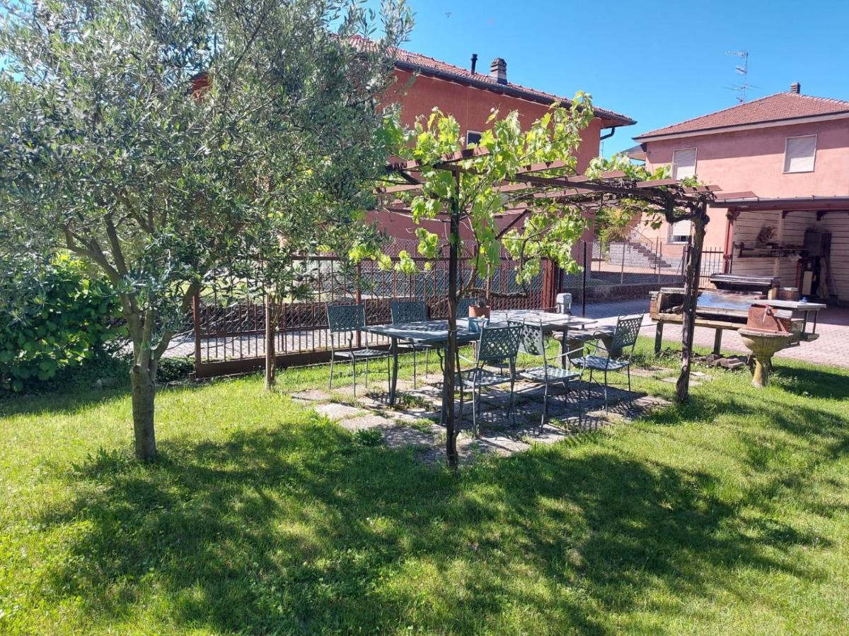 Bnbook Casa Dei Peschi - Lago Di Monate Cadrezzate Eksteriør bilde